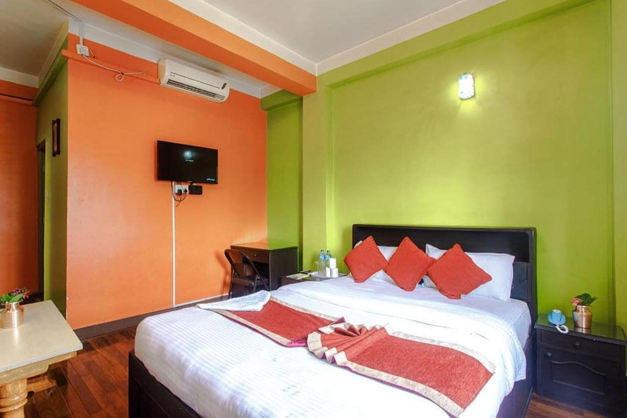 Nepalaya Hotel Kathmandu Luaran gambar