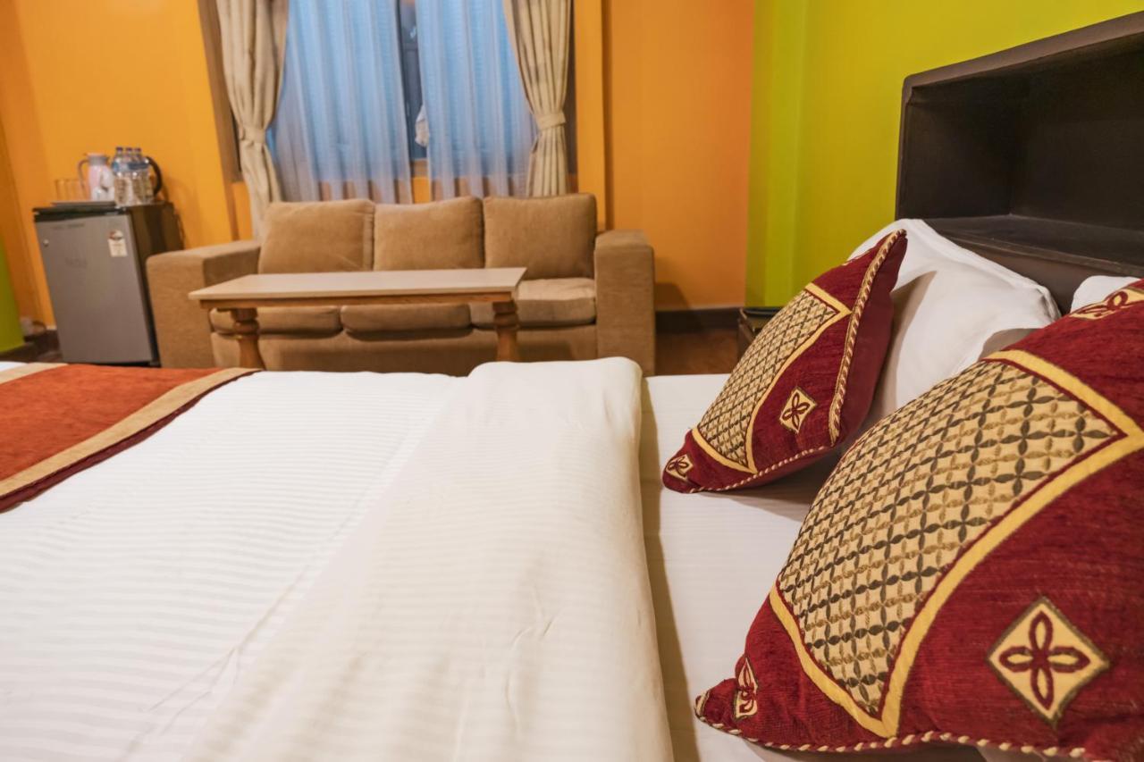 Nepalaya Hotel Kathmandu Luaran gambar