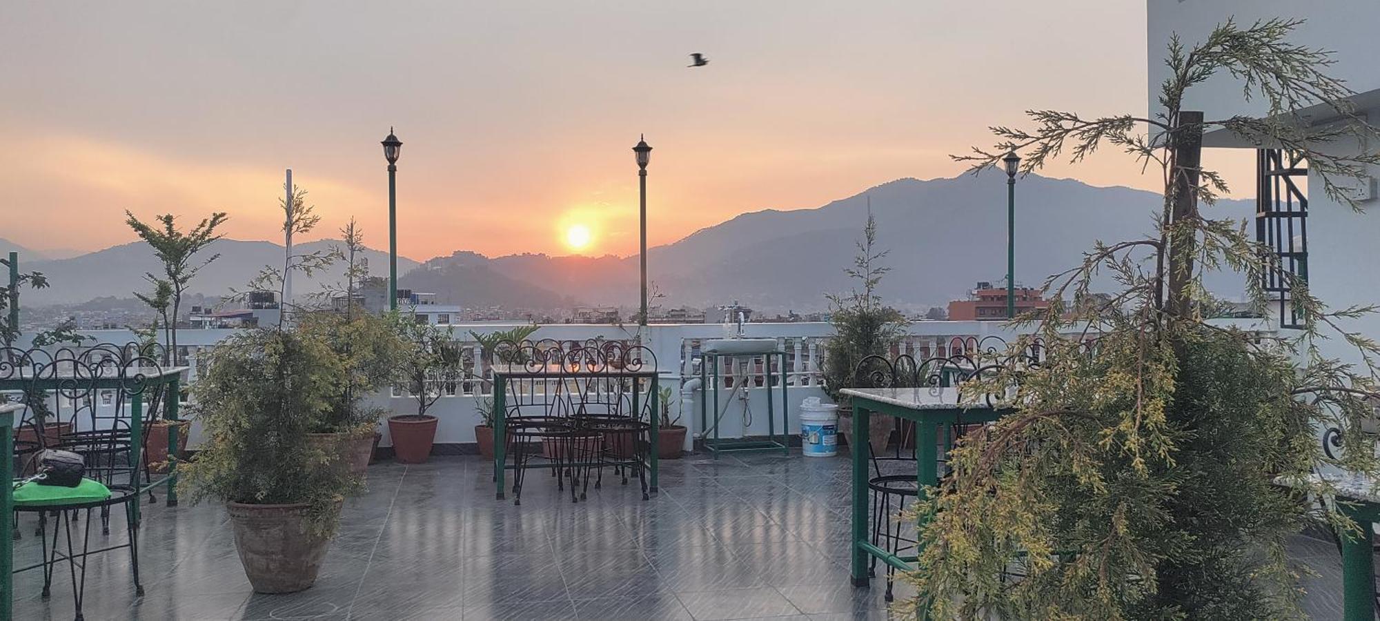 Nepalaya Hotel Kathmandu Luaran gambar